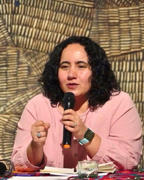 Conferenciantes plenarios: Lorena Córdova